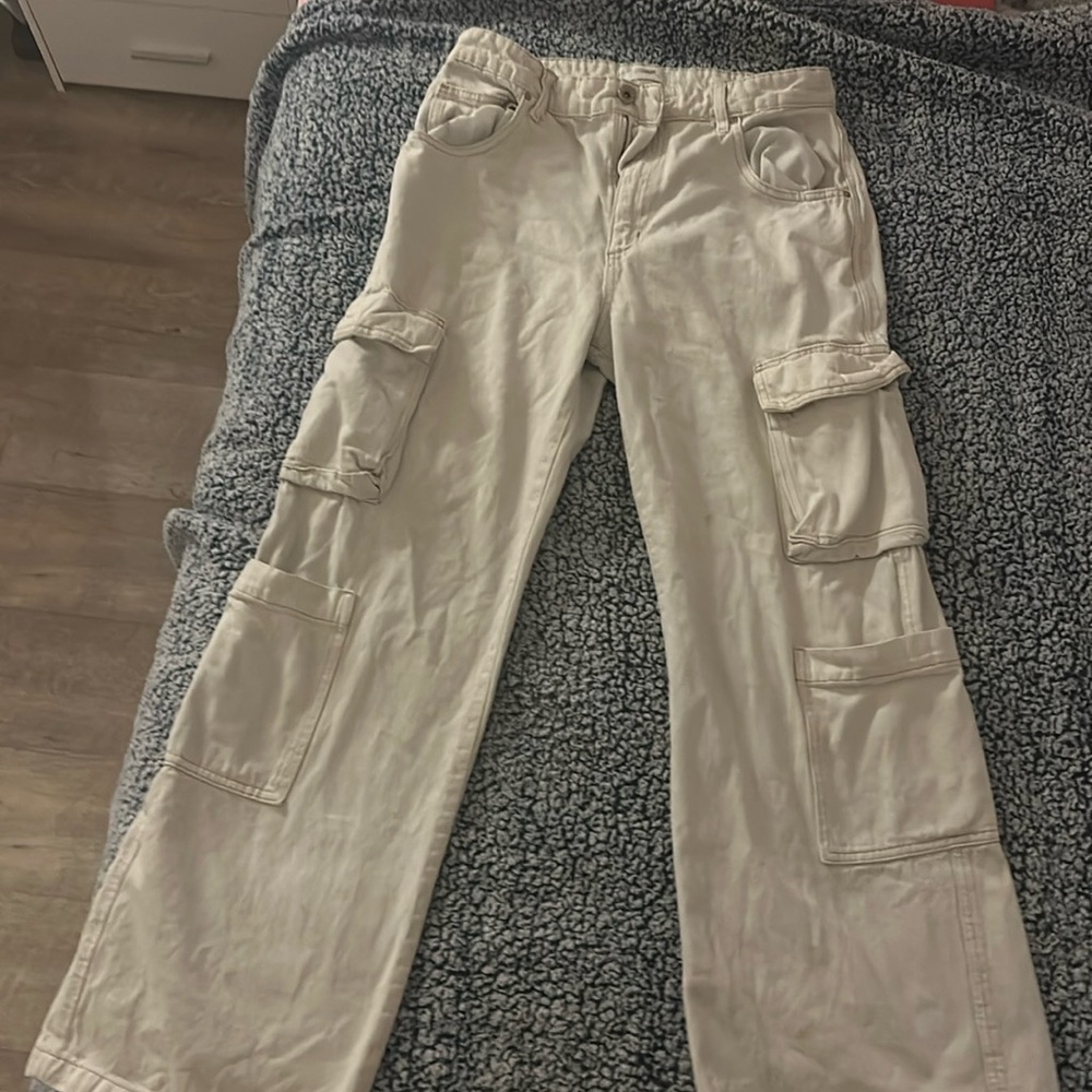 I’m selling cargos